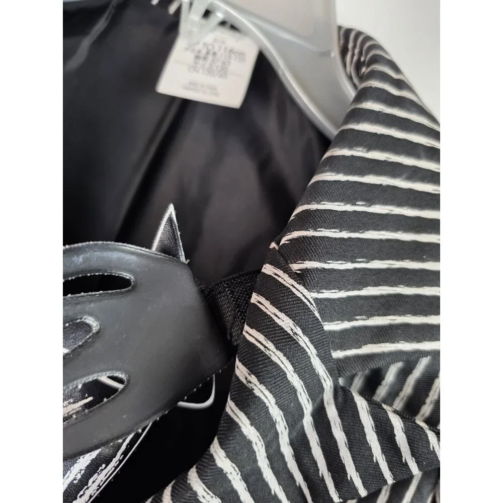 Disney Jack Skellington Nightmare Before Christmas Costume Jacket Kids Size 5-6 - Picture 7 of 10